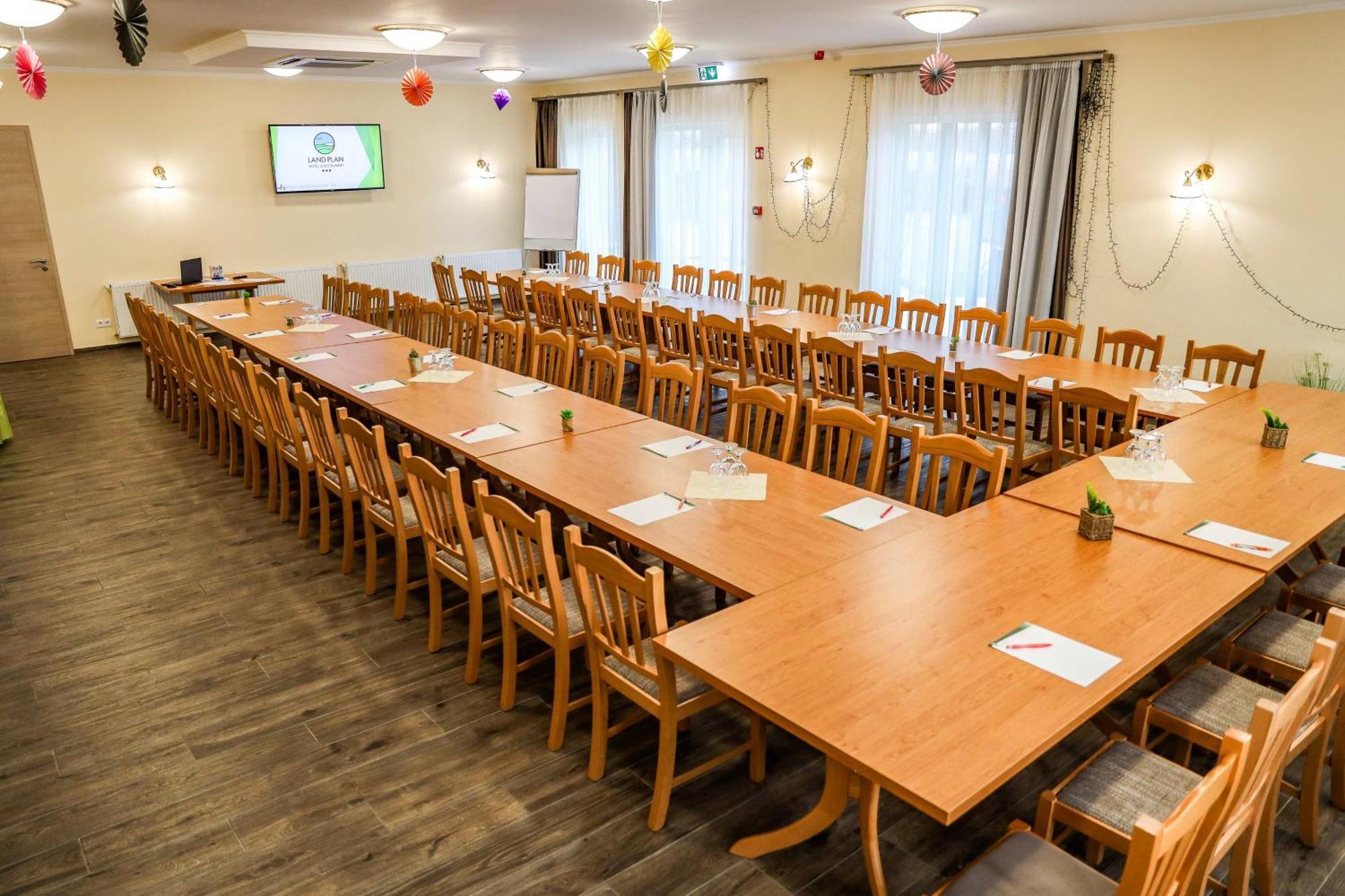 Land-Plan Hotel Toltestava Экстерьер фото